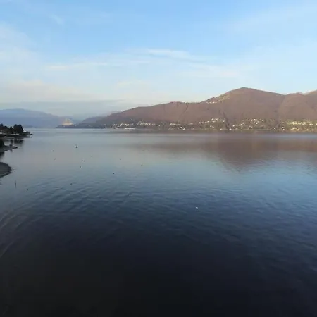 La Fenice Sulle Rive Del Lago Maggiore וילה *